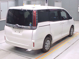 2019 Toyota Noah