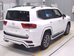 2024 Toyota Land Cruiser