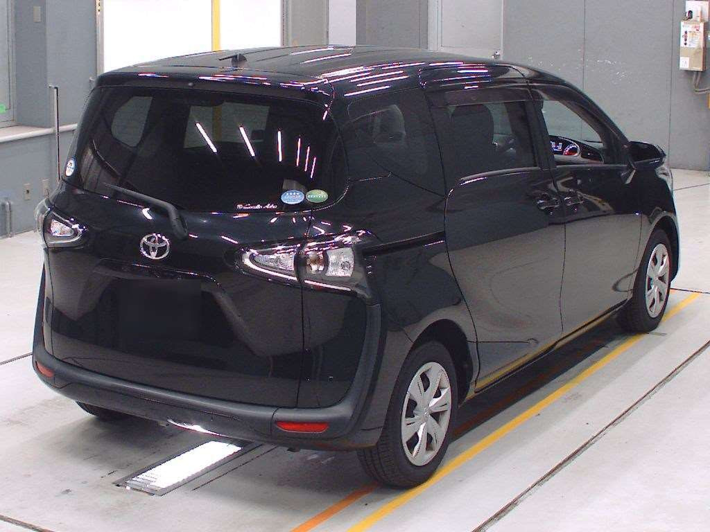 2019 Toyota Sienta NSP170G[1]