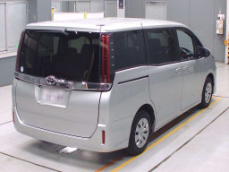 2020 Toyota Noah