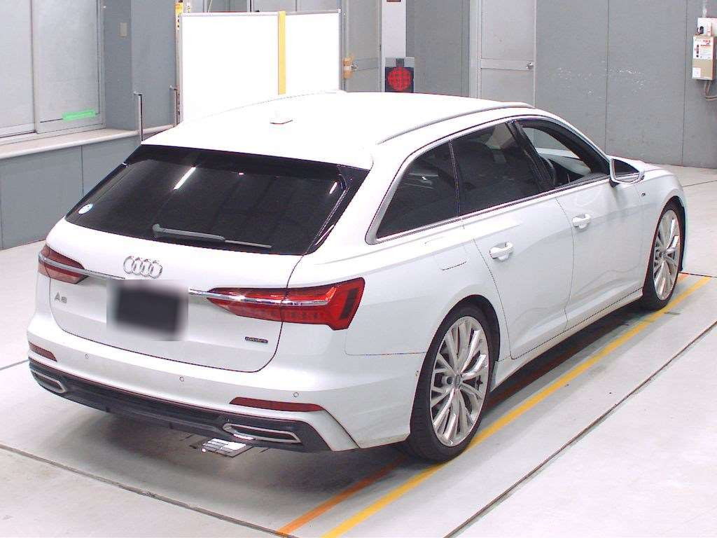 2020 Audi A6 Avant F2DLZF[1]