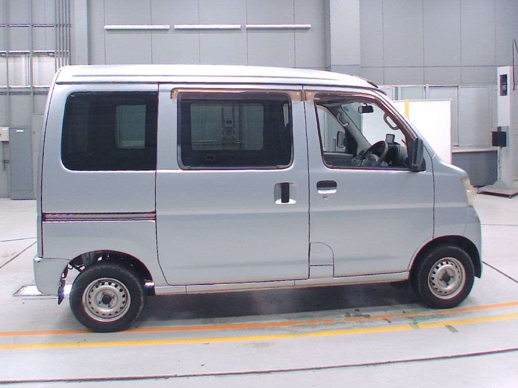 2008 Daihatsu Hijet Cargo S321V[2]