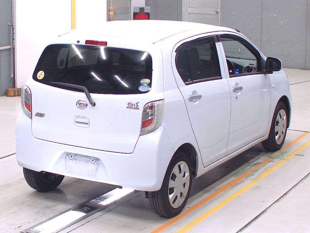 2014 Daihatsu Mira es LA310S[1]