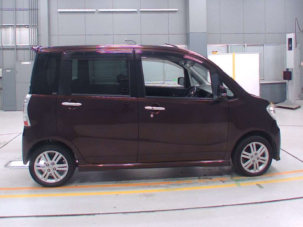 2010 Daihatsu Tanto Exe Custom L465S[2]