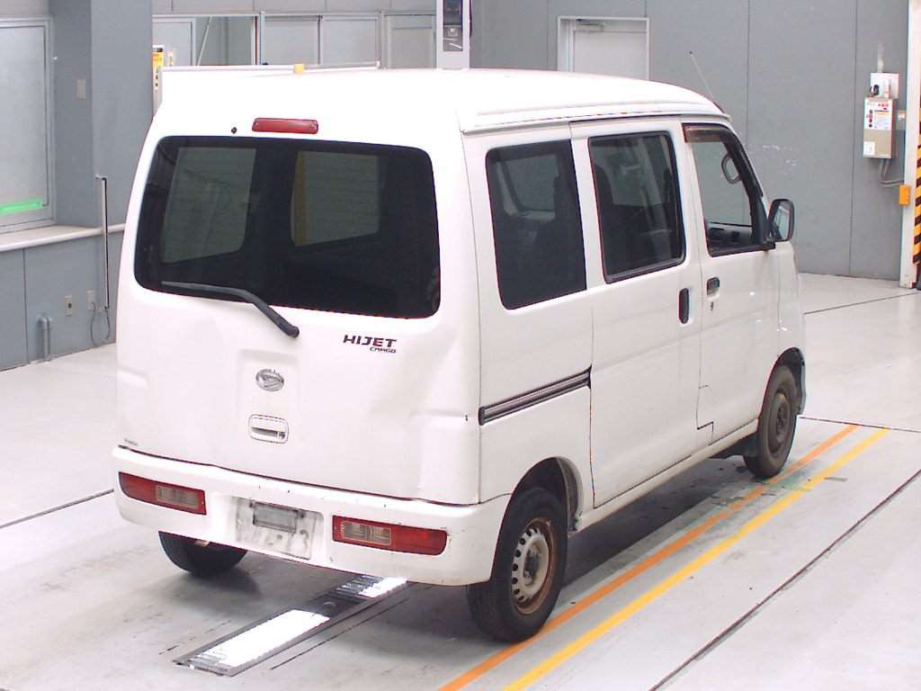 2017 Daihatsu Hijet Cargo S321V[1]