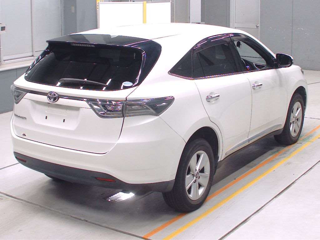 2015 Toyota Harrier ZSU60W[1]