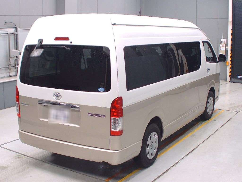 2018 Toyota Hiace Wagon TRH224W[1]