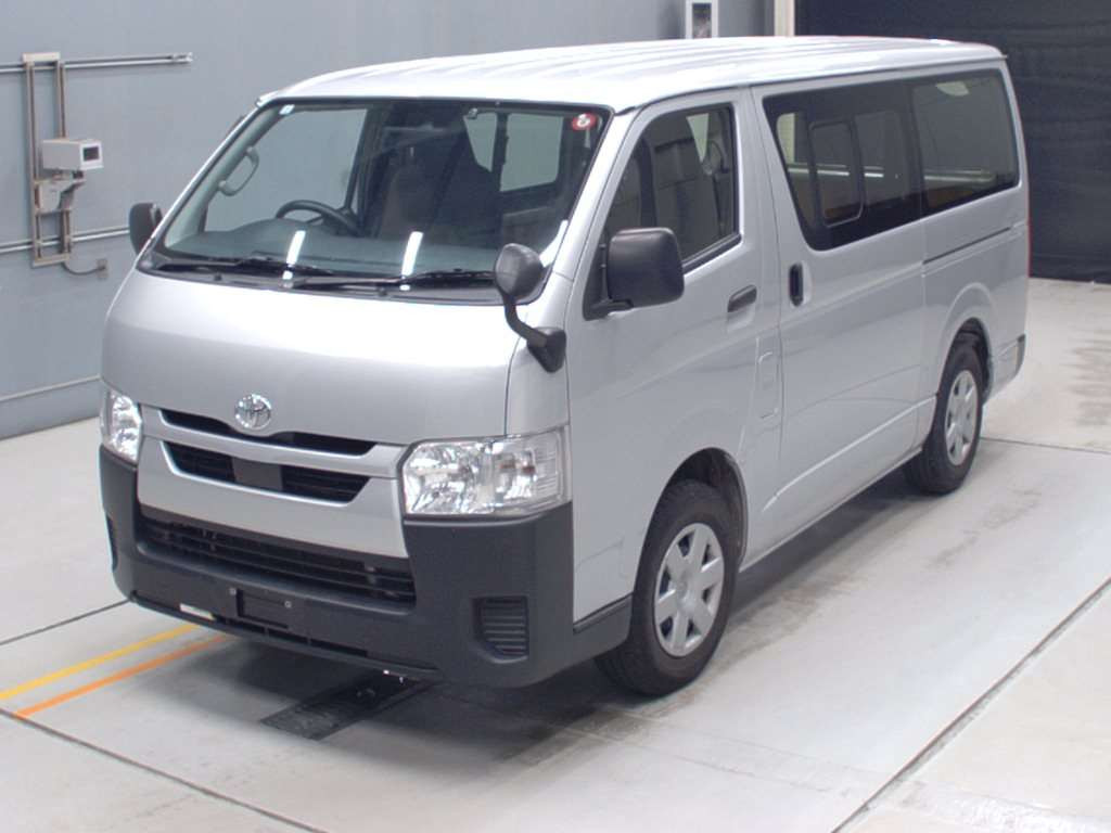 2021 Toyota Hiace Van TRH200V[0]