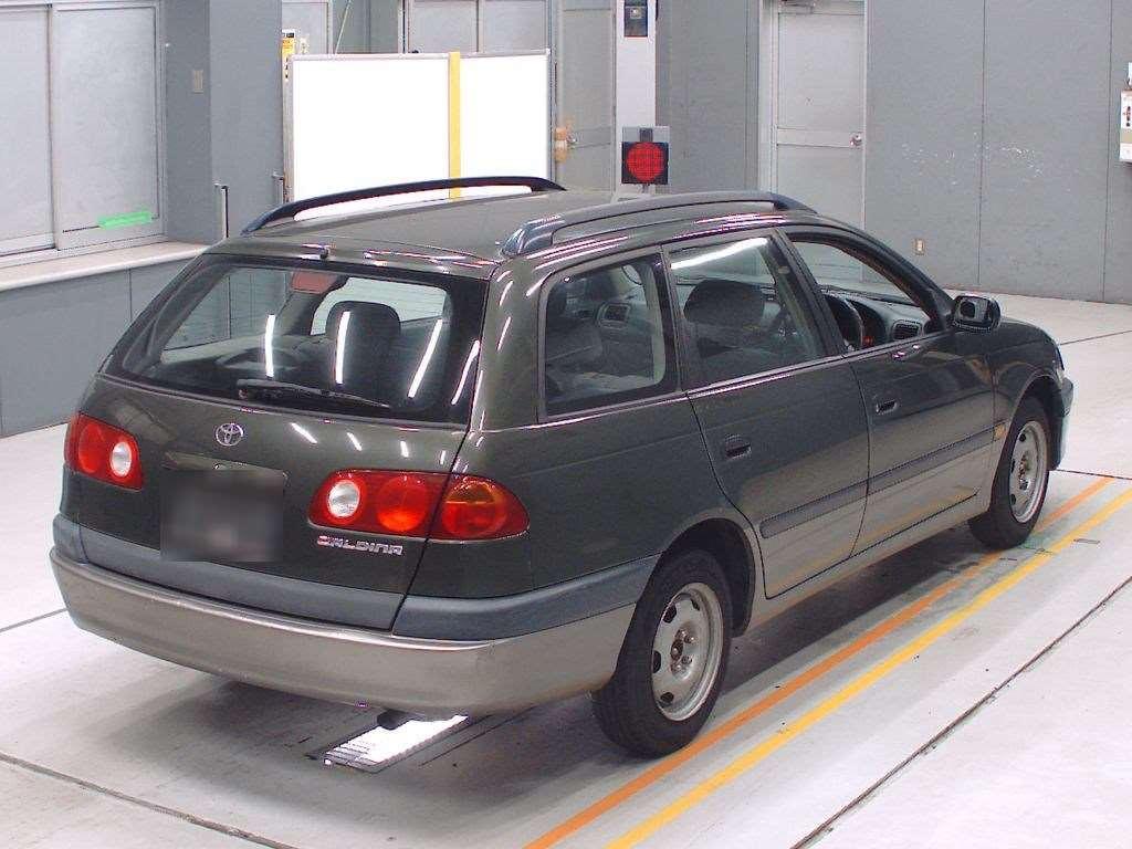 1998 Toyota Caldina AT211G[1]