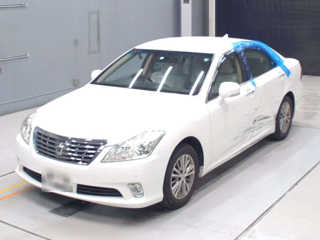 2012 Toyota Crown GRS200[0]