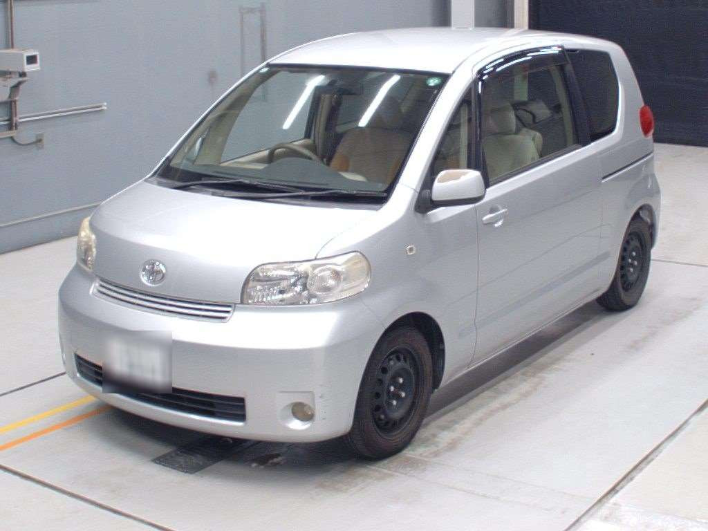 2005 Toyota Porte NNP11[0]