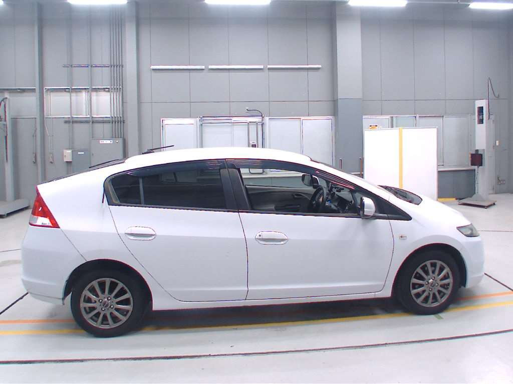 2009 Honda Insight ZE2[2]