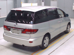 2005 Toyota Estima T