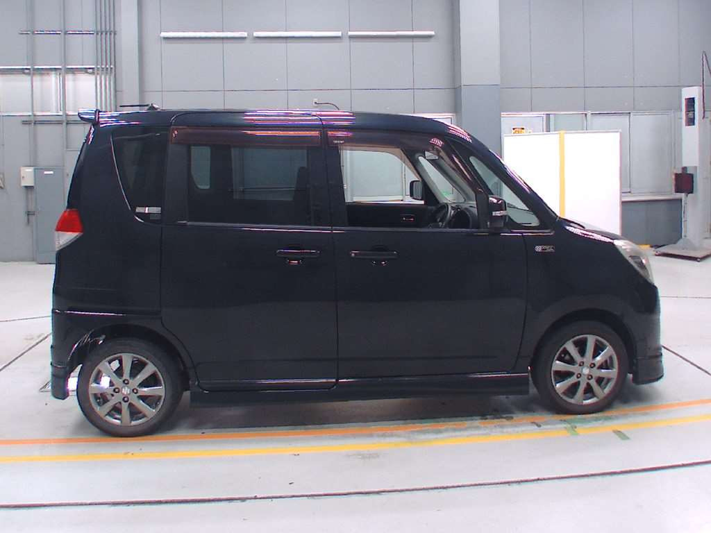 2012 Suzuki Solio MA15S[2]