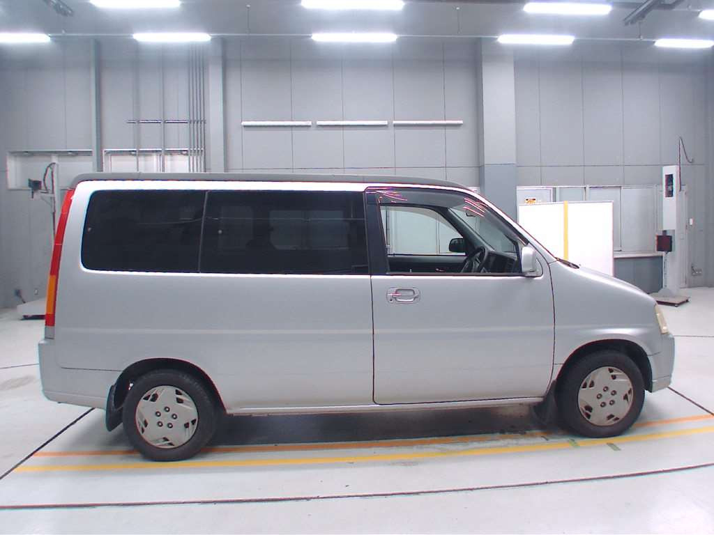 2000 Honda Step WGN RF1[2]