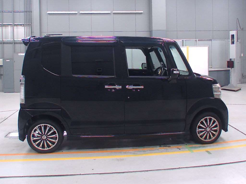 2012 Honda N-BOX CUSTOM JF2[2]