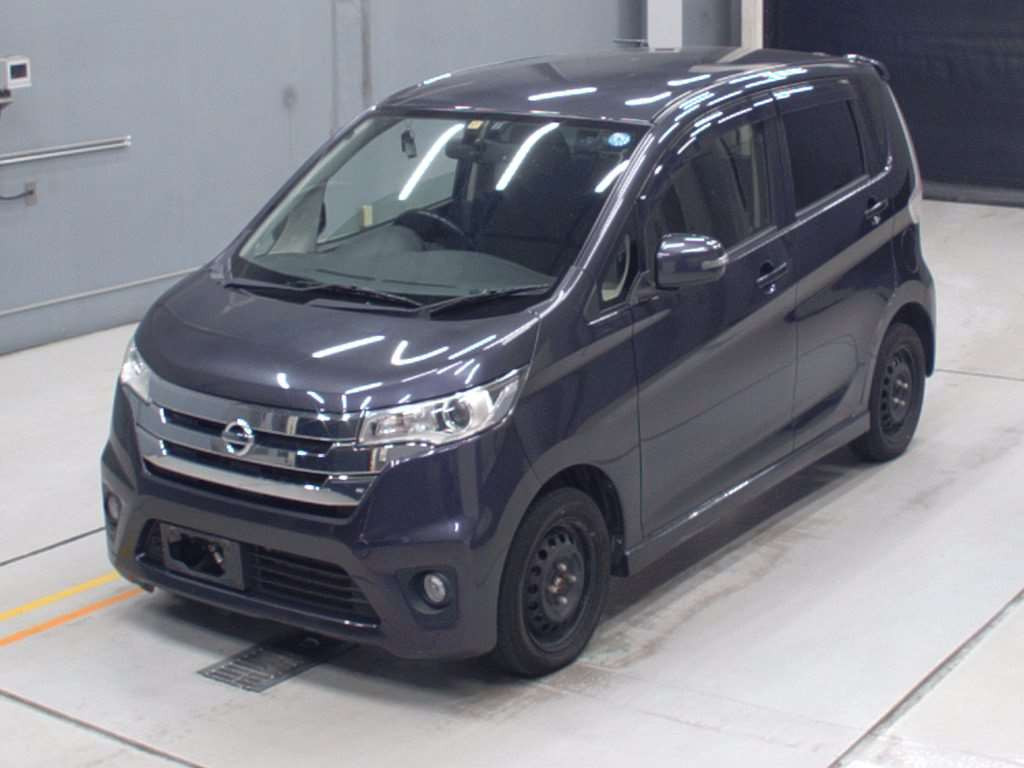 2013 Nissan DAYZ B21W[0]