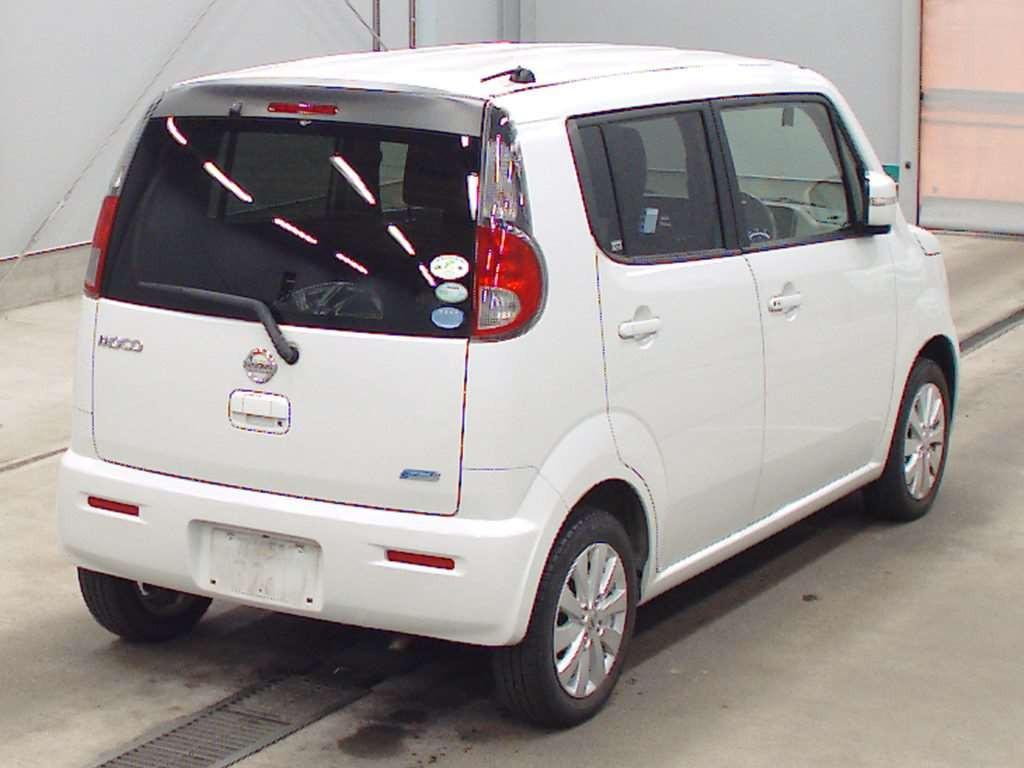 2015 Nissan Moco MG33S[1]