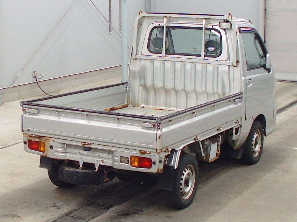 2006 Daihatsu Hijet Truck S210P[1]