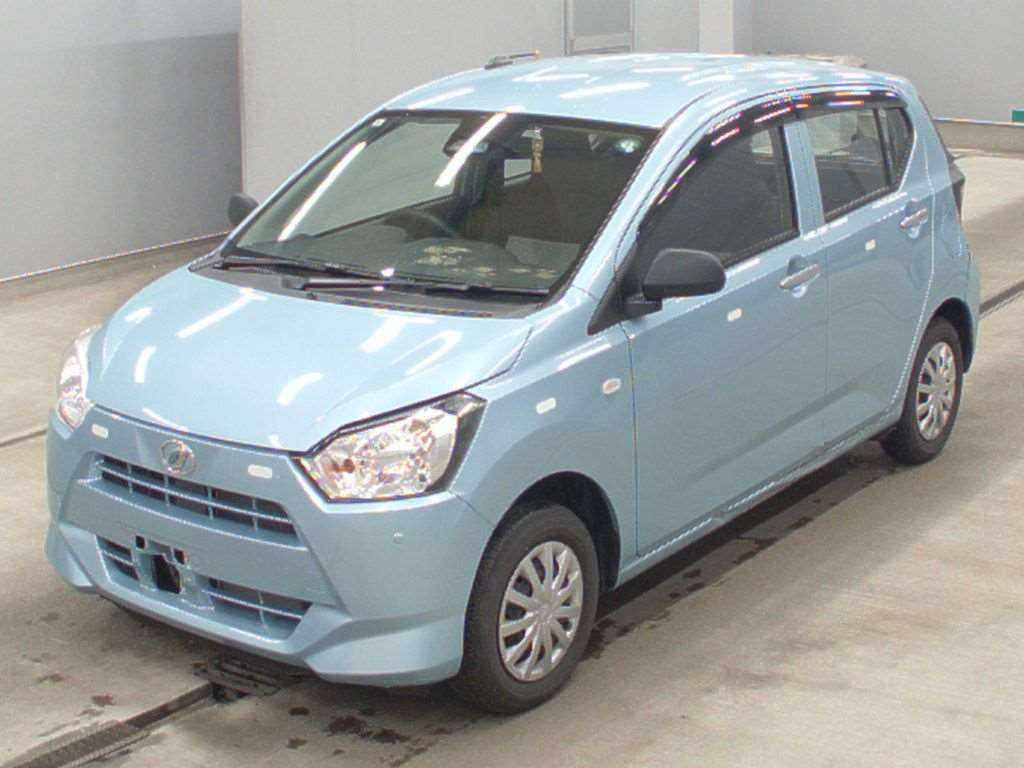 2017 Daihatsu Mira es LA360S[0]