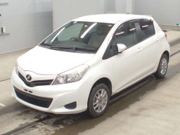 2011 Toyota Vitz