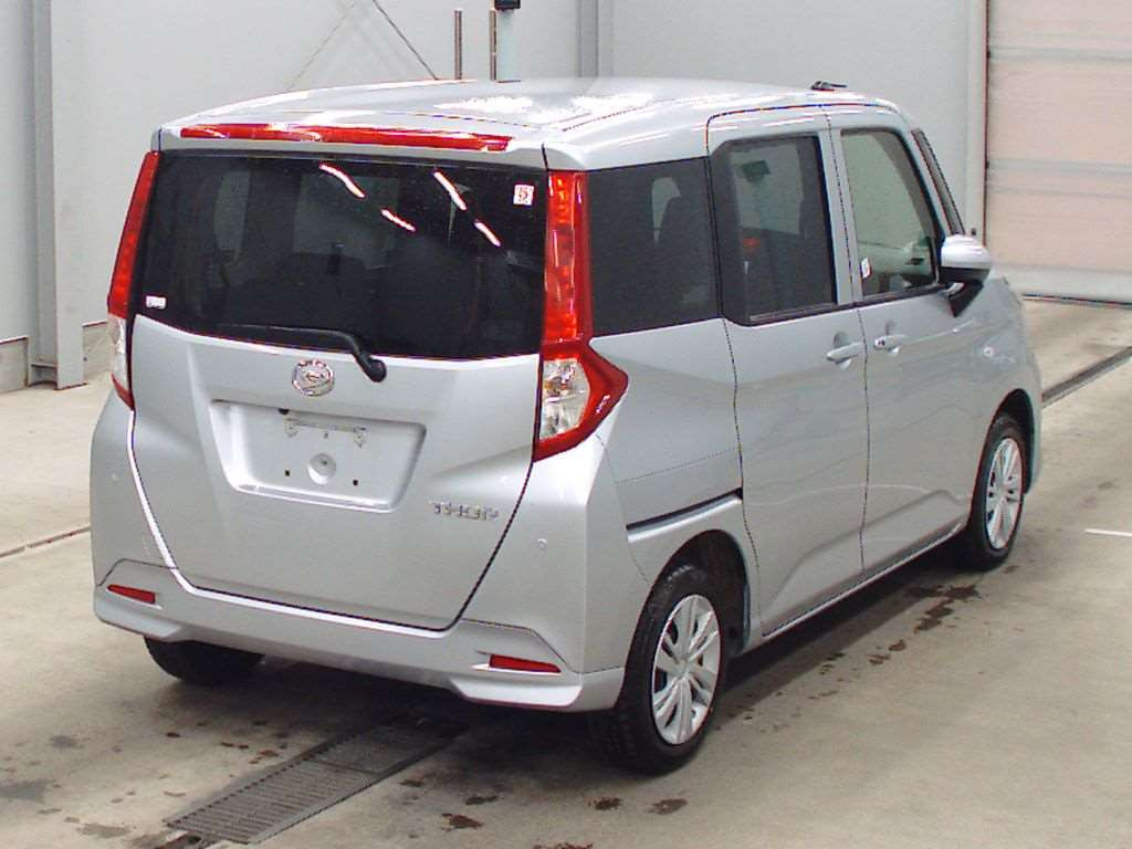 2022 Daihatsu Thor M910S[1]