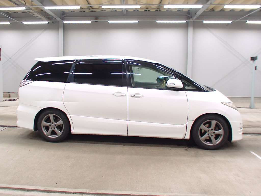 2007 Toyota Estima ACR55W[2]