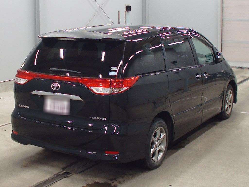 2010 Toyota Estima ACR55W[1]