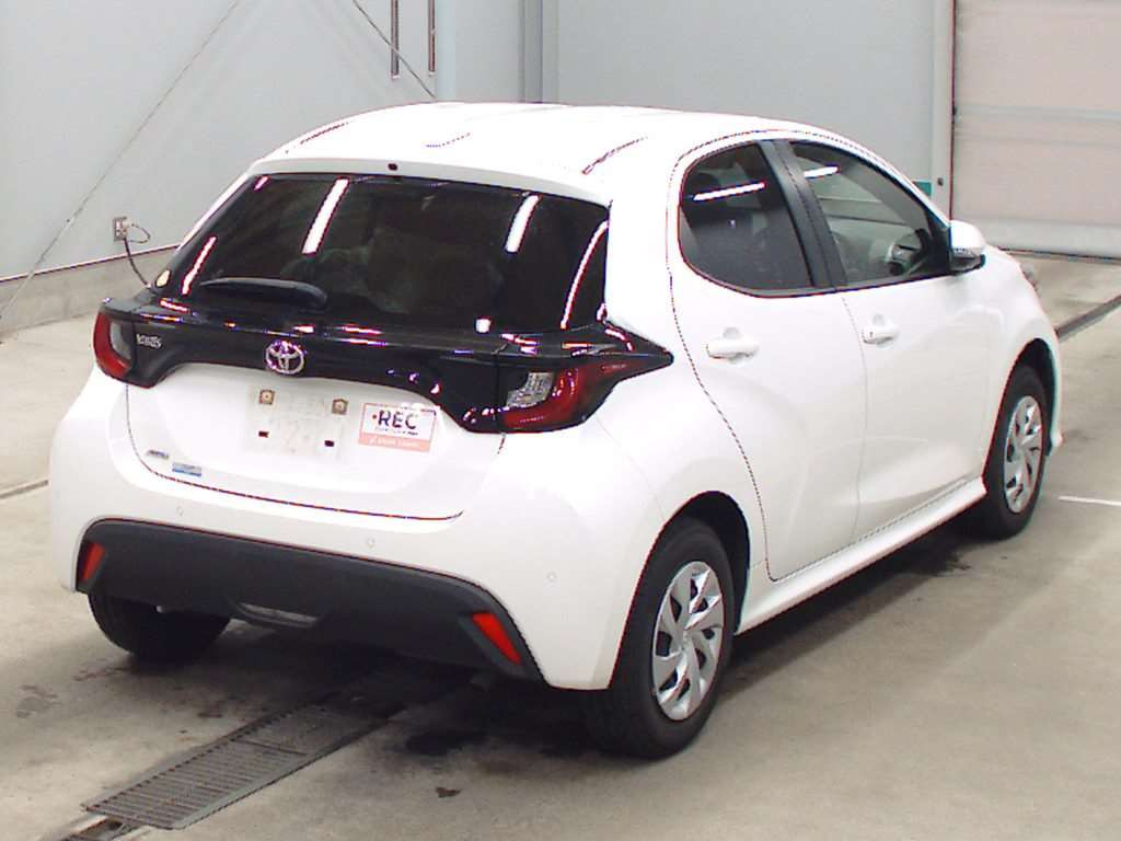 2021 Toyota YARIS MXPA15[1]