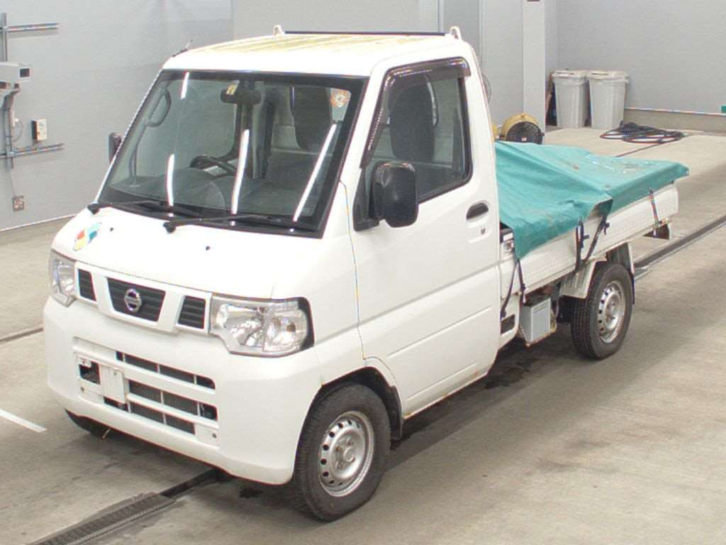 2013 Nissan NT100 Clipper U72T[0]