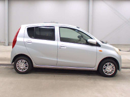 2010 Daihatsu Mira