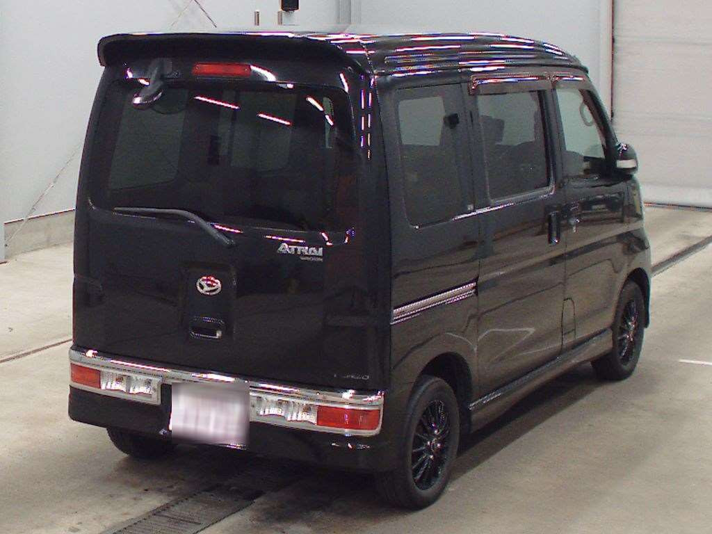 2008 Daihatsu Atrai Wagon S331G[1]