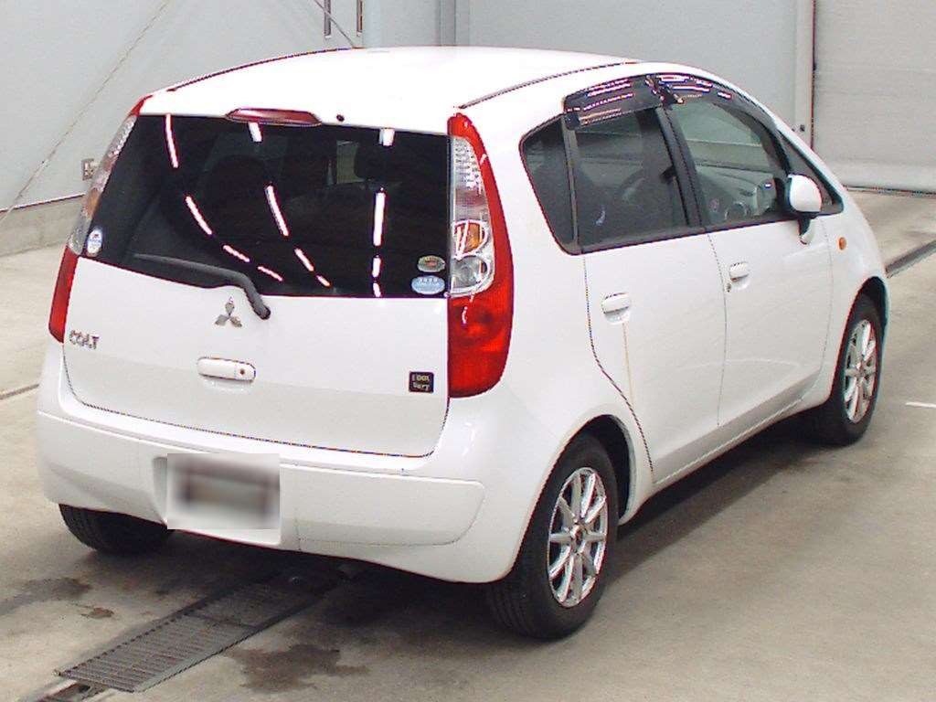 2010 Mitsubishi Colt Z21A[1]