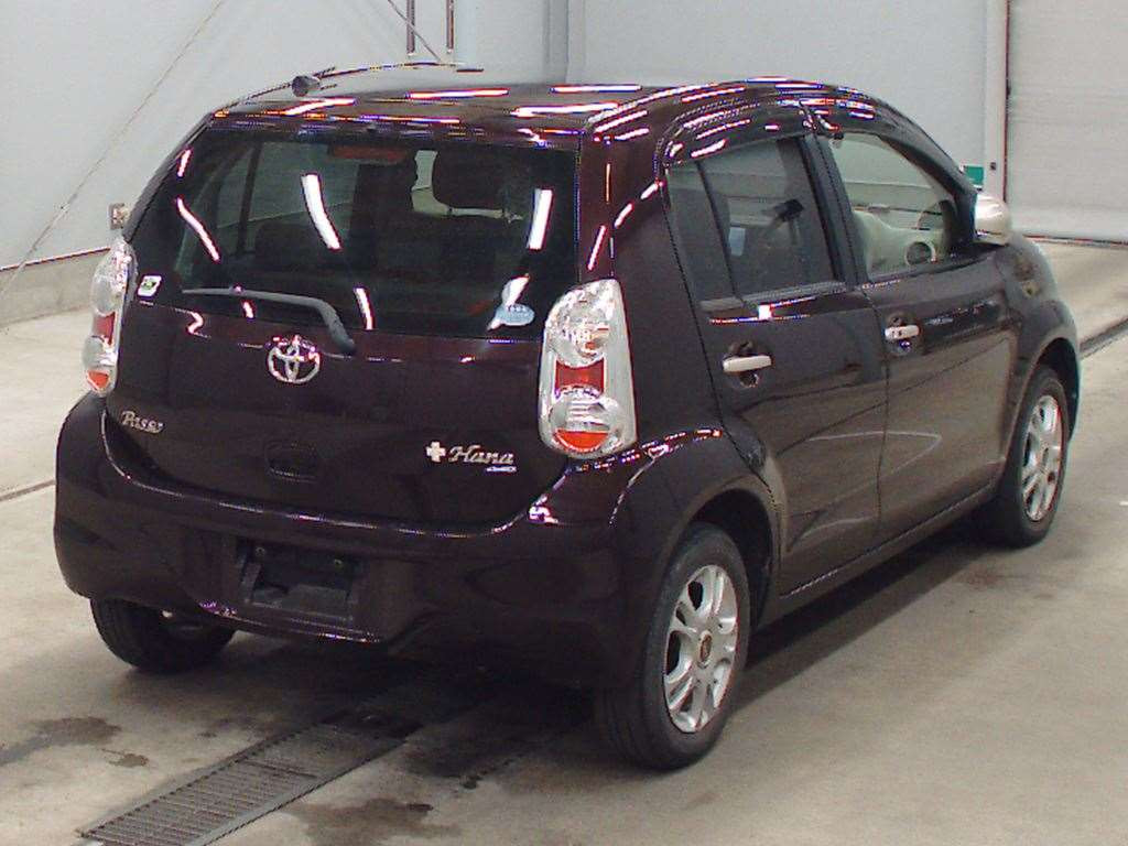 2013 Toyota Passo KGC35[1]