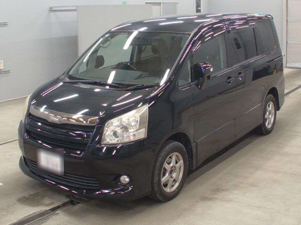 2007 Toyota Noah ZRR75W[0]