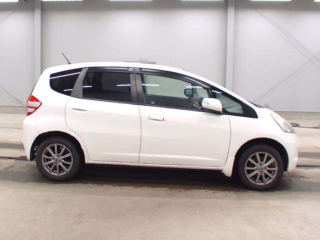 2009 Honda Fit GE7[2]