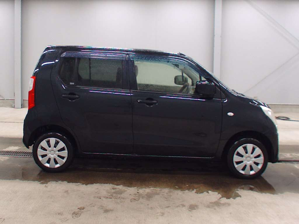 2014 Suzuki Wagon R MH34S[2]