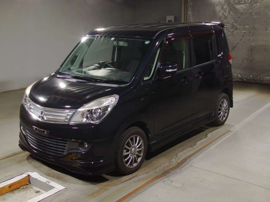 2012 Mitsubishi Delica D2 MB15S[0]