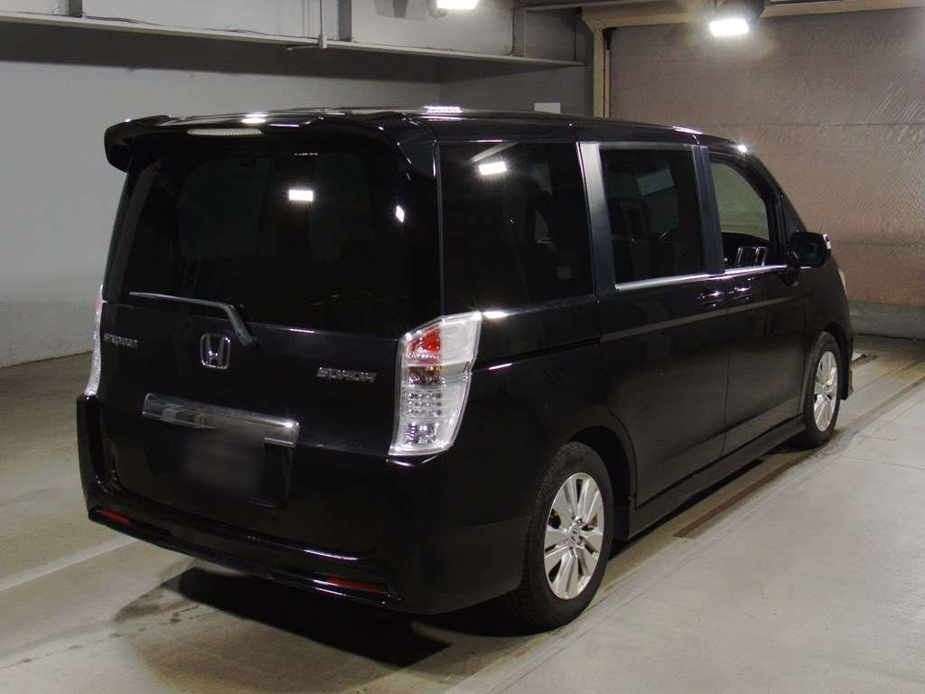 2010 Honda Step WGN Spada RK5[1]