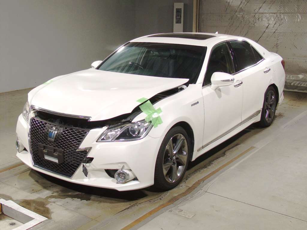 2014 Toyota Crown Hybrid AWS210[0]