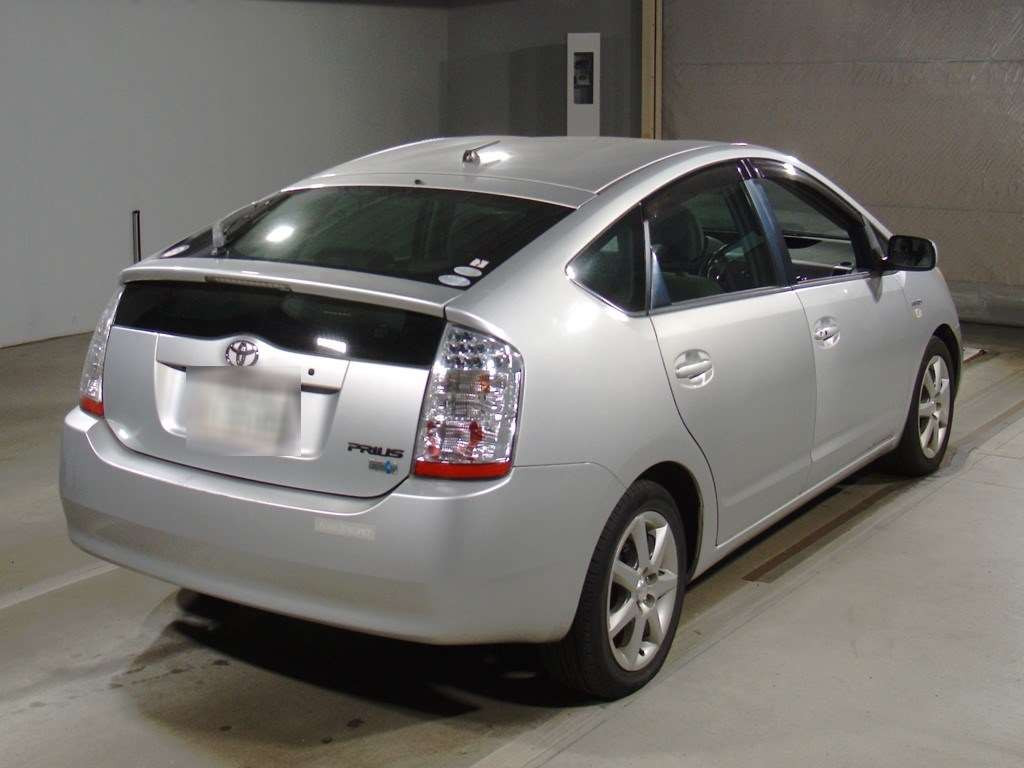 2007 Toyota Prius NHW20[1]