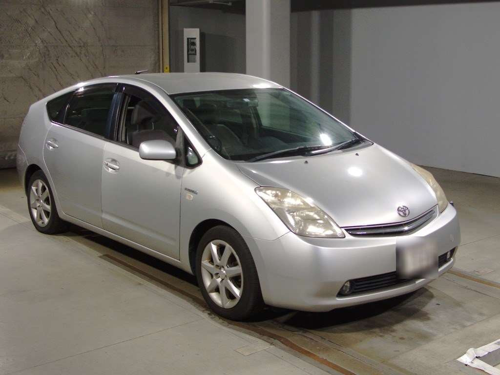 2007 Toyota Prius NHW20[2]