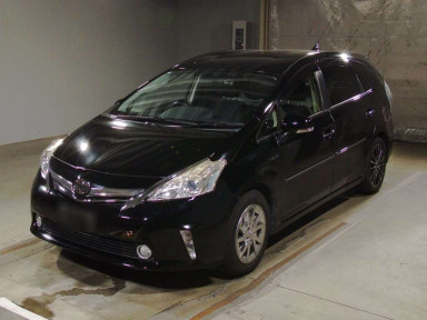 2014 Toyota Prius alpha