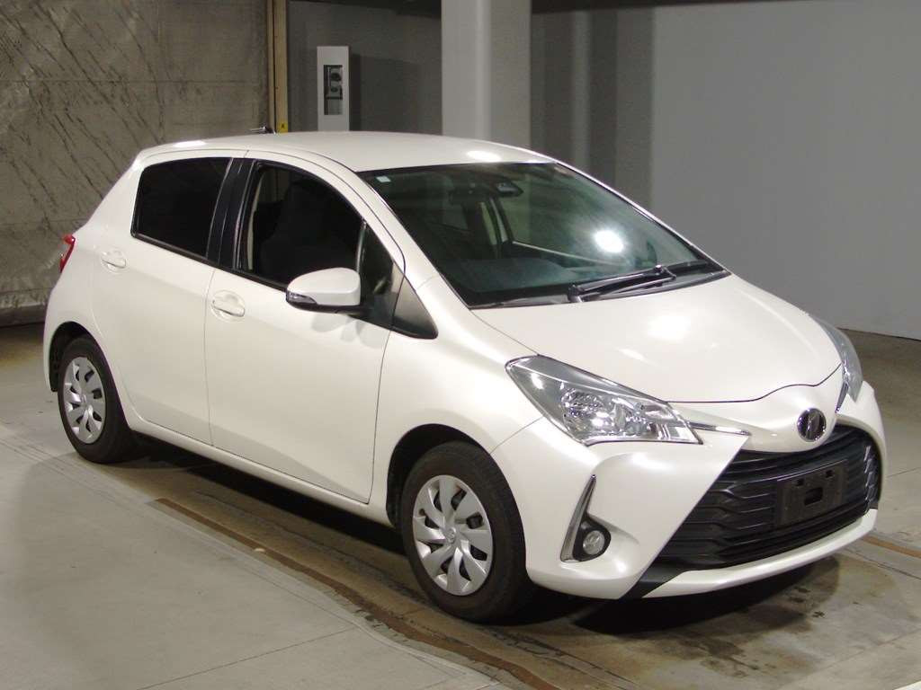 2019 Toyota Vitz KSP130[2]