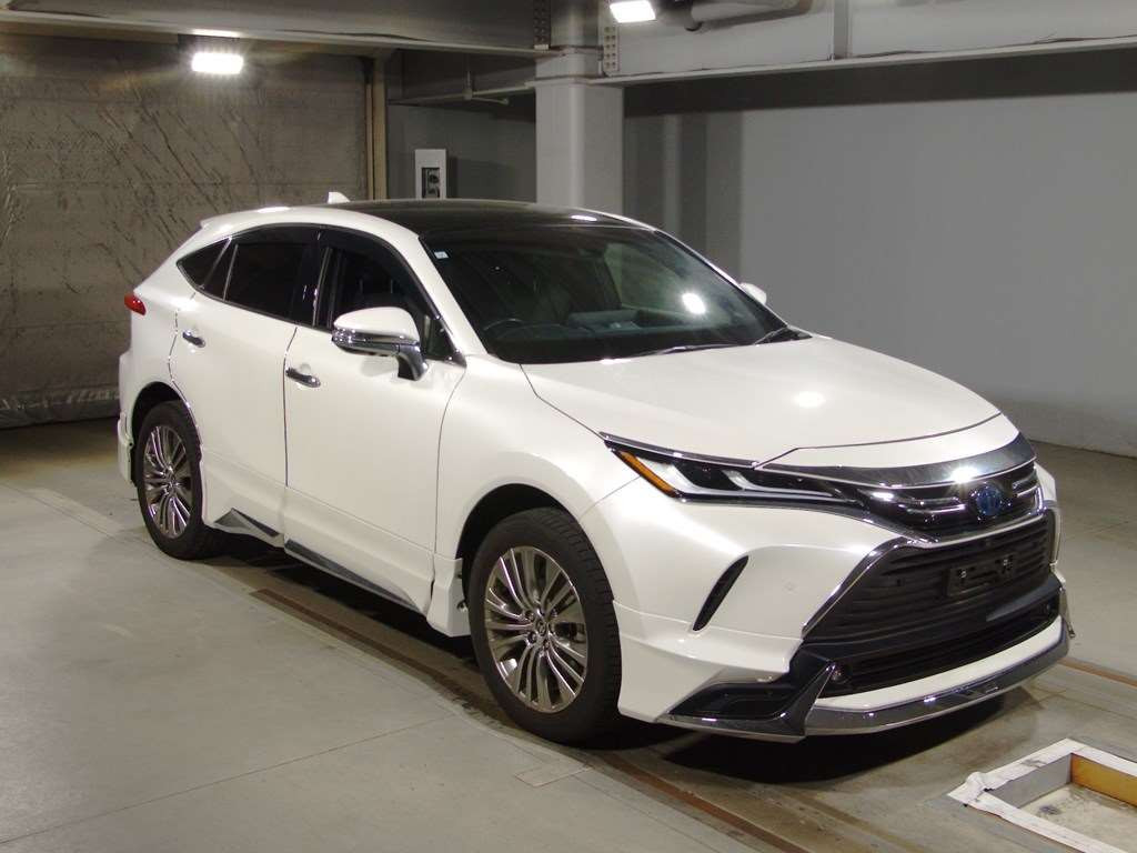 2021 Toyota Harrier Hybrid AXUH85[2]