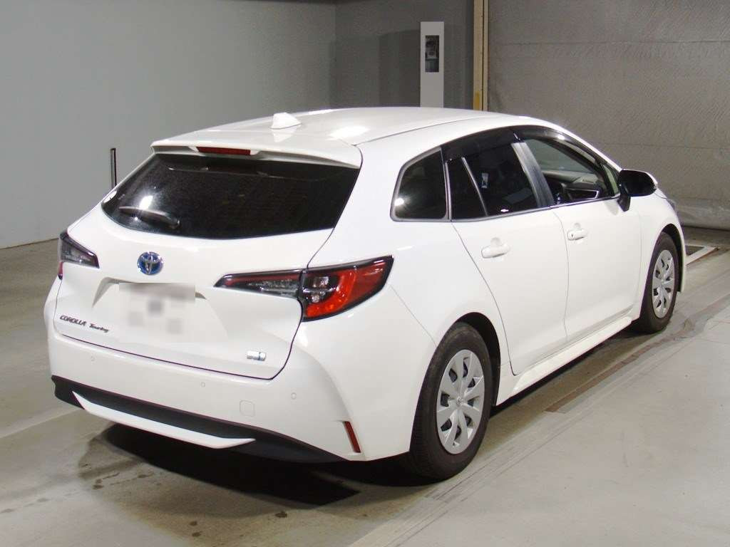 2021 Toyota Corolla Touring Wagon ZWE214W[1]