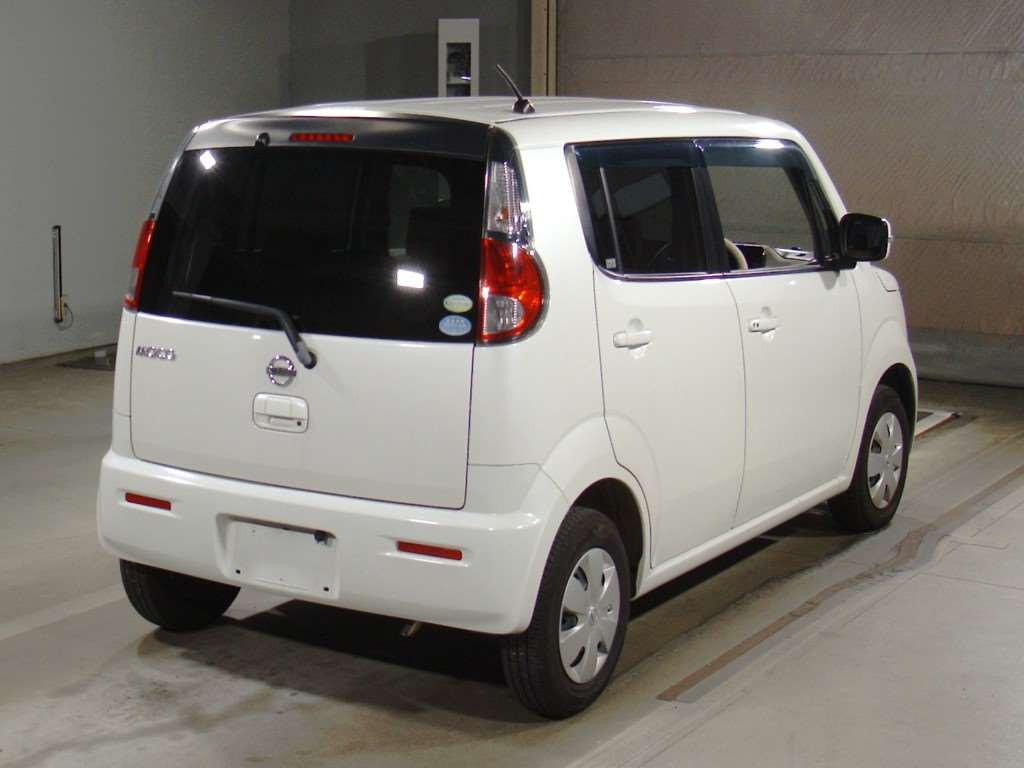 2011 Nissan Moco MG33S[1]