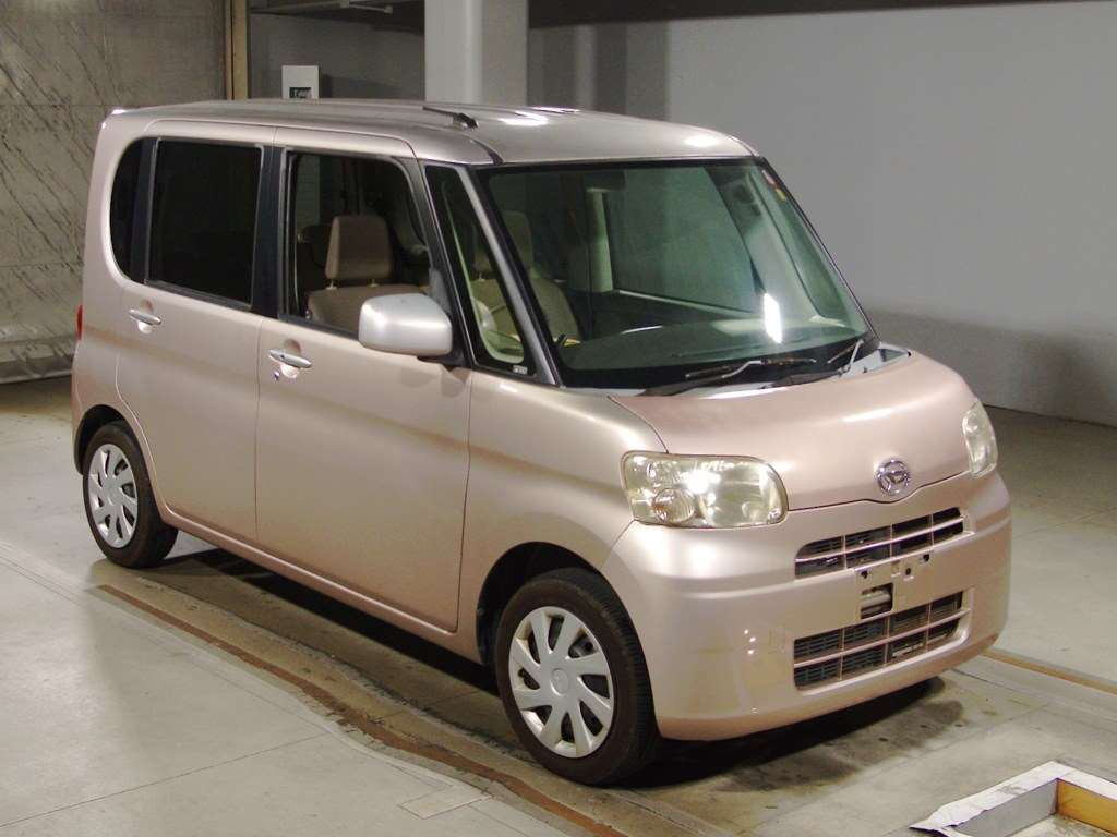 2012 Daihatsu Tanto L375S[2]