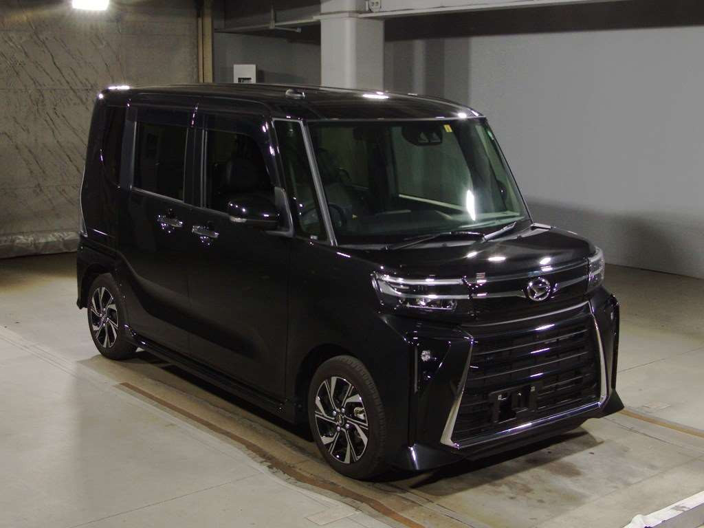 2023 Daihatsu Tanto Custom LA650S[2]