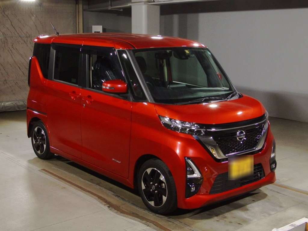 2020 Nissan Roox B44A[2]